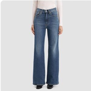 Levi’s Ribcage Bell Ultra High Rise Flared Jeans